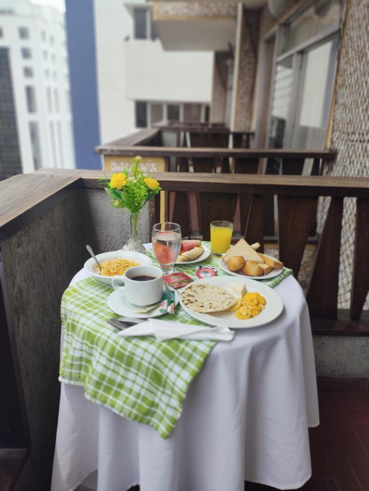 Gran Hotel Медельїн Екстер'єр фото